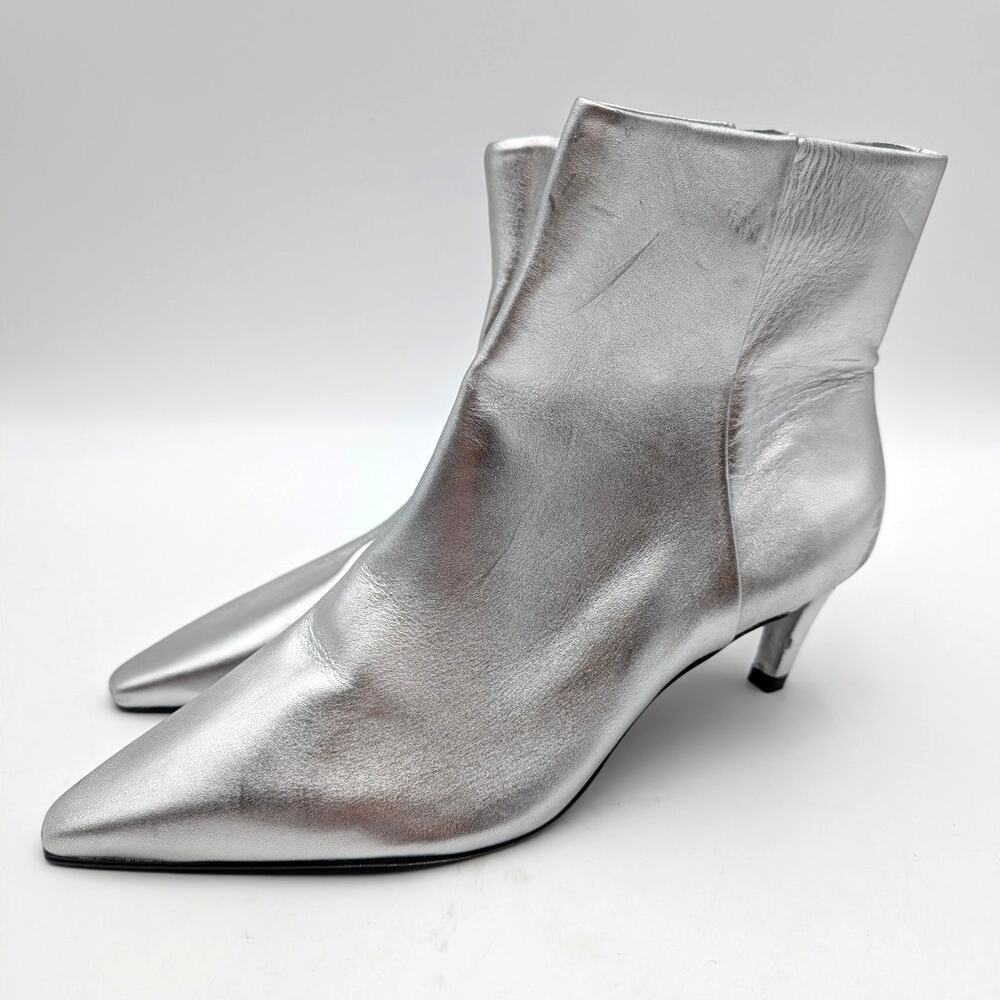Vince Camuto Quinley Ankle Boots Pointed Toe Women's Silver Size US9.5M EU41
